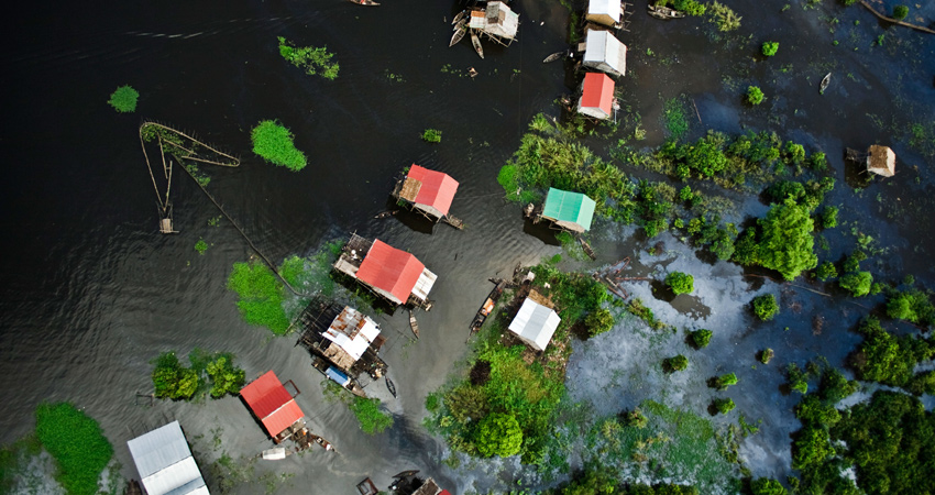 Tonle Sap Lake - Kampong Khleang Private Day Tour with lunch from Siem Reap