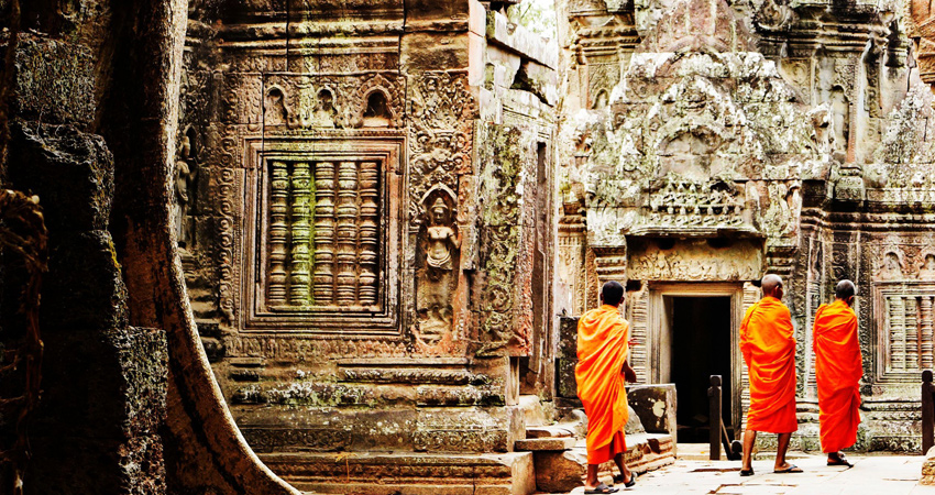 2-Day Best of Angkor Wat and Tonle Sap Lake Tour