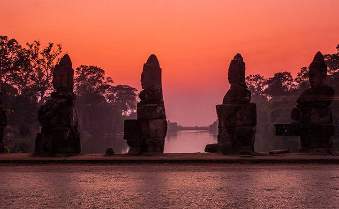 Day Tours (Angkor Wat, Phnom Kulen, Tonle Sap Lake, Phnom Penh & Sihanoukville)